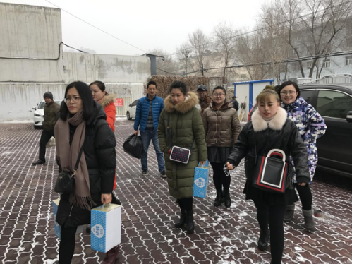“夕阳更红，晚霞更美”我们与老人心贴心